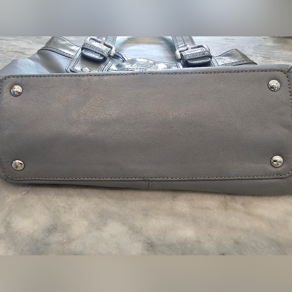 Coach Gray Leather Tote F15045 Shoulder Bag – Full Grain Leather - Picture 7 of 16